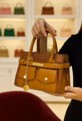 tas semewah dan sepremium ini under di 40 ribuan aja 😍 buruan checkout dikeranjang kuning aku 👇#TasWanita #taselegant #taspremiummurah #TasSelempang #trending 