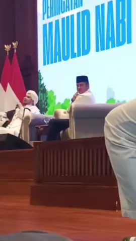 day 1 keciduk ayang🤣 #letkolteddy #seskabteddyindrawijaya #fyp #ajudanprabowo #teddyindrawijaya 