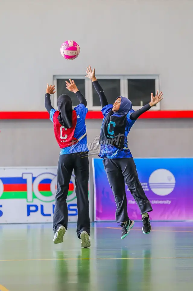 PART 2️⃣ - Fast moves, loud cheers, and pure teamwork, every moment on court tells a story of passion and strength 💪📖 🇲🇾 Kejohanan Liga Sukan Kementerian Pendidikan Malaysia (KPM) Sirkit 3 2025 📍 Lokasi: Sports Arena, UNITEN 🔴🟡 📅 Tarikh: 28 - 30 Oktober 2025 ✅Dapatkan Jersey Revosport di Tiktok Shop kami ! ✅ Link Pembelian Gambar Softcopy Kejohanan Liga Sukan Kementerian Pendidikan Malaysia (KPM) Sirkit 3 2025 telah tersedia !  LINK DI BIO TIKTOK ! TERIM KASIH ATAS SEMUA SOKONGAN ANDA ! JUMPA ANDA LAGI DI EVENTS YANG AKAN DATANG !🤍 🚩Nantikan lebih banyak updates daripada kami ! Follow, likes, shares and repost ! #sirkit3 #netball #revosport #ligakpm2025 #bolajaring 