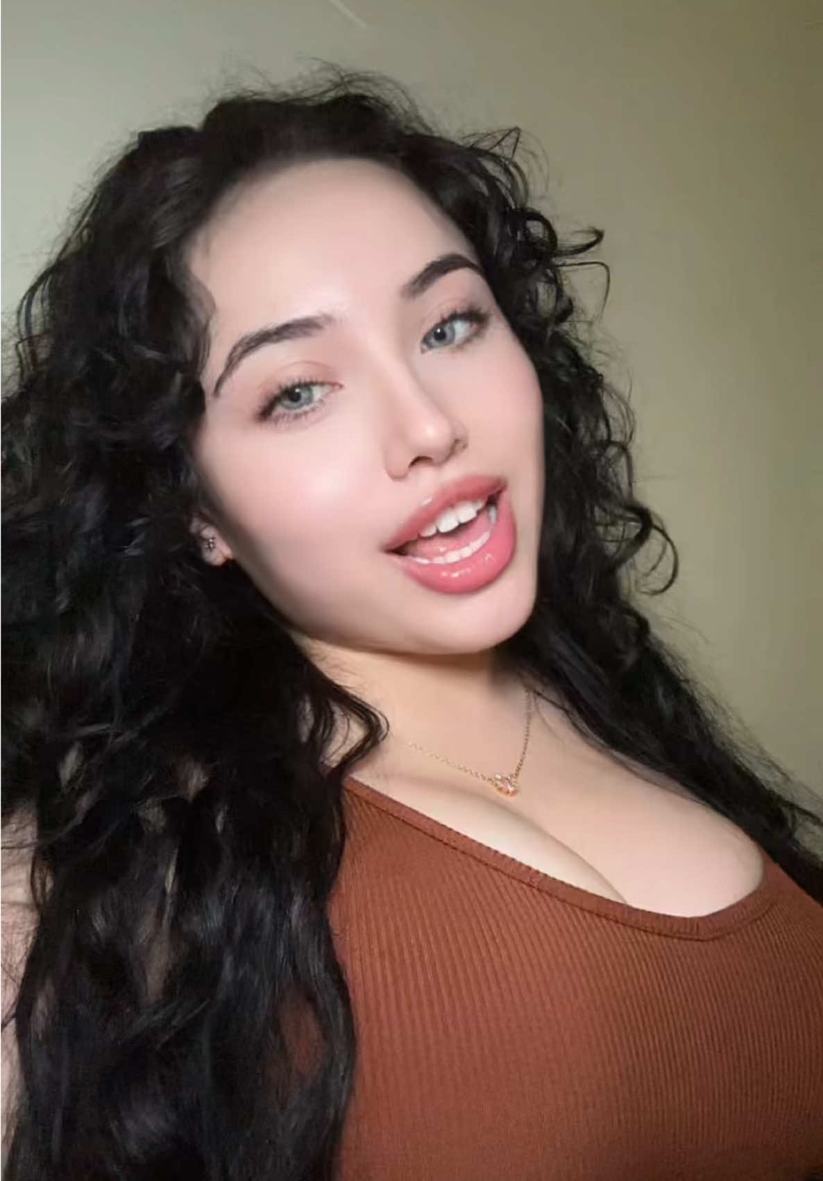 What’d everyone do for Halloween?? #fyp #xyzbca #parati #viral #trending 