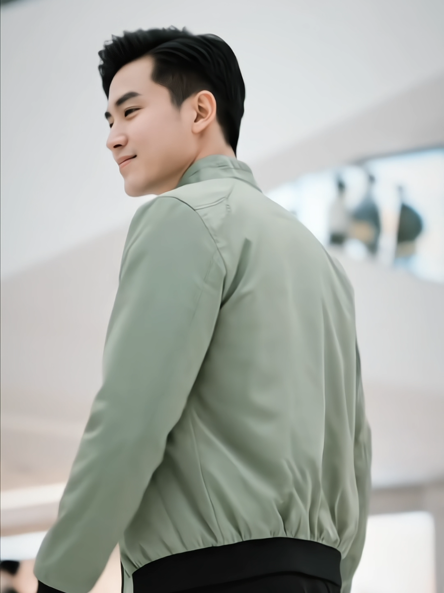 Áo Khoác Nam Cao Cấp 2 lớp - Dù cán mịn,có lót trong,có túi trong 2 túi ngoài có khóa kéo tiện lợi.#aokhoac #aokhoacnam #aokhoacdu #aokhoacnu #aokhoacnamnu  ,fyp, capcut , trending , xu hướng , viral , viralvideo , thời trang nam.