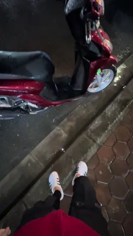 mưa rơi ướt áo#xuhuongtiktok 