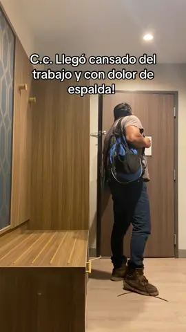 Cansado del trabajo y con dolor de espalda! #foryoupage #followme #viral #laurapausini #entretuymilmares @Laura Pausini 