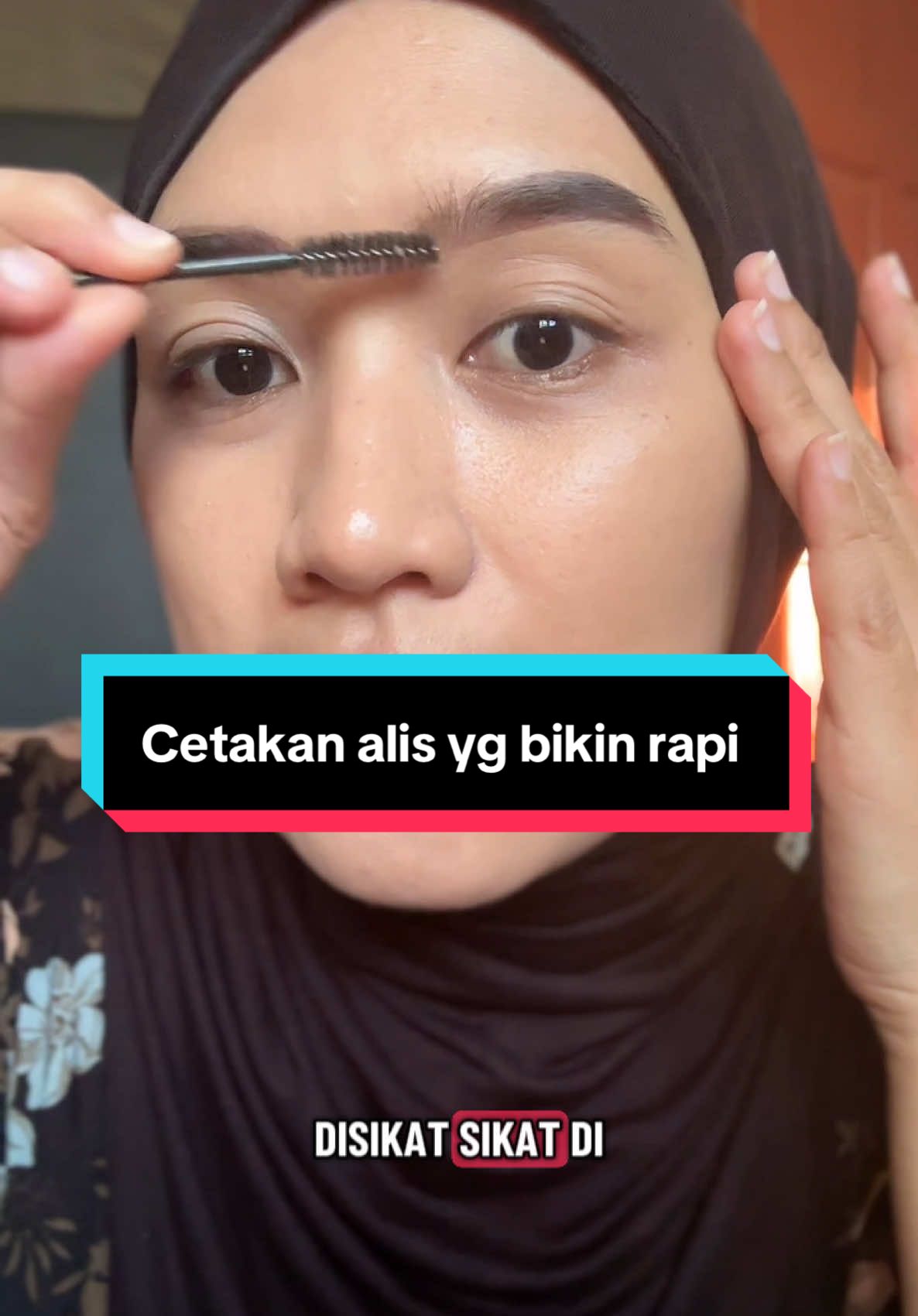 Udah tak heran terjual banyak, karna emang membantu hemat waktu buat bikin alis satset anti ribet #sipalingaffiliate #ratusatset #cetakanalis #cetakanalis1set 