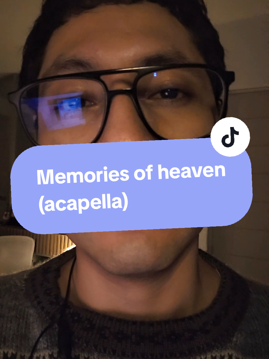 Respuesta a @luz.s.o  Lunes de Escalera al cielo acapella 🎶. Me alegra que hayas tocado este punto, porque me dice que Tiktok está recomendando los videos con nuevas personas 😀🧡. Normalmente, antes de grabar los videos, el ensayo de las canciones es la etapa en donde invierto más tiempo, porque necesito saber sobre qué estoy cantando además de asegurarme de estar leyendo bien las letras o afinando lo mejor que pueda. De acuerdo al tiempo que me quede, hago un par de pruebas con la cámara y allí sí, grabo 5 veces o a veces más y luego de escucharlas, escojo las 2 mejores. Por último, me la juego por una de ellas y esa es la que edito con la pista y las traducciones (esa es otra etapa que también me toma tiempo preparar, porque dejé de usar las traducciones que ya están en internet y empecé a hacer las mías). A veces es un trabajo cansado, pero me permite mejorar en cosas que me interesan 🍊 como la cantada 🎤, el idioma, las canciones y más detalles. #escaleraalcielo💕 #memoriesofheaven #escaleraalcielolatino #javiabgo #acapellasinging 