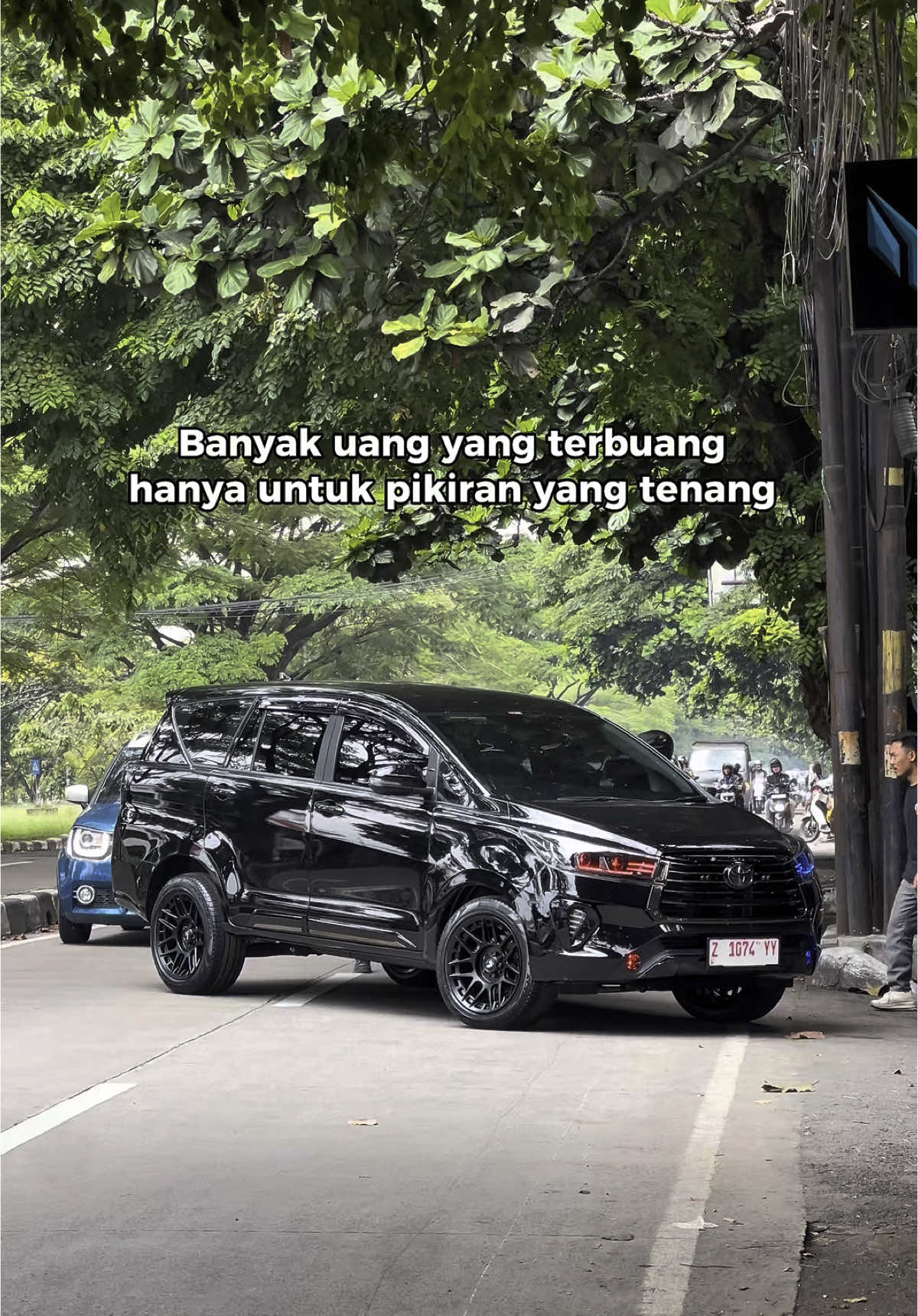 Innova reborn yang kita upgrade menjadi Venturer,dengan tampilan fullblack menggunakan cat SPPF #fypage #reelsinstagram #reels #reelsvideo #fypreels #fypp #fypdongggggggg #dresscoated #innovareborncommunity #reborn #innovareborn #toyotainnovaclub #toyota 