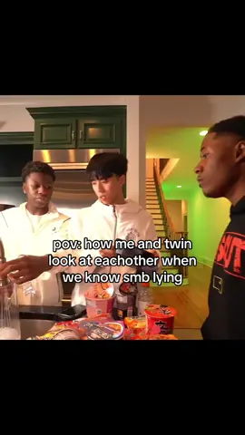 reggie and ray 😭😭 #2xrakai #rayasianboy #reggie #fypage #relatablememes 