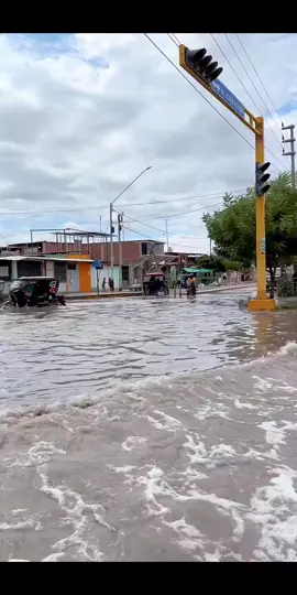 Mañana los piuranos...🌧️🌧️🌧️🌧️ #lluviaenpiura #piura #lluvia #peru #inundados 