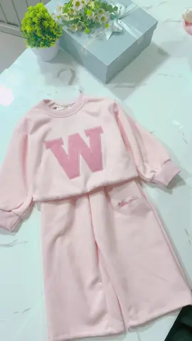 Set nỉ xinh yêu cho bé ạ