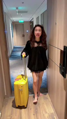 Trả lời @Sontra1980  [THÁNG 11 SIÊU SALE] Vali Kéo Mia Phiên Bản Cao Cấp - Chính Hãng #xuhuong #validulich #huyenhomhinh365 