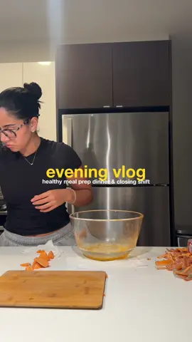 monday night vlog ⭐️💤 #eveningvlog #eveningroutine #healthydinner #closingshift #nightroutine