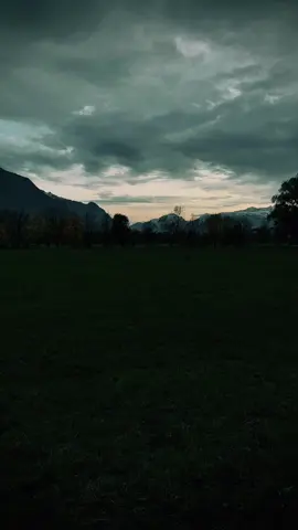 Silence of sunset 🖤✨ #relaxing #nostalgia #explore #calming #sundown 