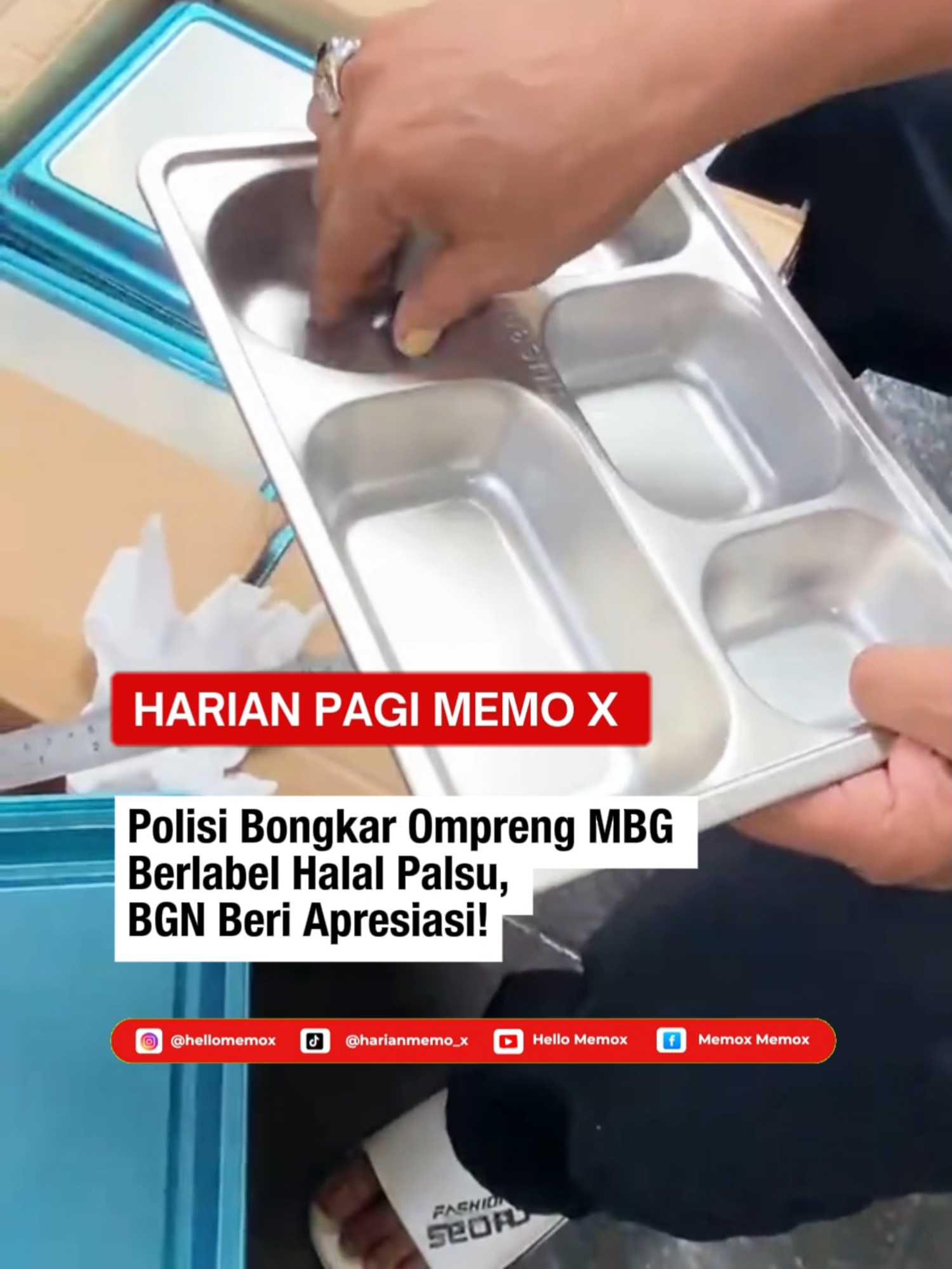 🚨 Penggerebekan Ompreng MBG Berlabel Halal Palsu! Polres Metro Jakarta Utara membongkar praktik curang penjualan ompreng atau nampan program Makanan Bergizi Gratis (MBG) yang diduga memakai label halal dan SNI palsu di sebuah ruko kawasan Pademangan. Badan Gizi Nasional (BGN) langsung memberikan apresiasi atas langkah cepat kepolisian. Wakil Kepala BGN, Nanik Sudaryati Deyang, menegaskan ompreng MBG harus berbahan stainless steel 304, karena aman, tidak beracun, dan tahan karat — sesuai standar kesehatan nasional. Kini, polisi tengah mendalami dugaan penukaran label “Made in China” menjadi “Made in Indonesia” serta pemasangan label halal palsu pada produk-produk tersebut. Kasus ini menjadi sorotan karena menyangkut keamanan alat makan jutaan penerima program MBG di seluruh Indonesia. 👮‍♂ “Kami berterima kasih kepada penyidik yang telah mengungkap kasus ini,” — BGN. . . 𝗢𝗳𝗳𝗶𝗰𝗶𝗮𝗹 𝗔𝗰𝗰𝗼𝘂𝗻𝘁 Harian Pagi Memo X : Instagram : @hellomemo_x TikTok : @harianmemox Youtube : hello memo X Email : redaksi.memo.x@gmail.com . . . .#OmprengHalalPalsu #MBG #BadanGiziNasional #PolresJakut  #ProgramMBG #IndonesiaUpdate #PolisiBertindak #fyp #trending #memox #beritaviral #fypage #foryou #beritaterkini #berita