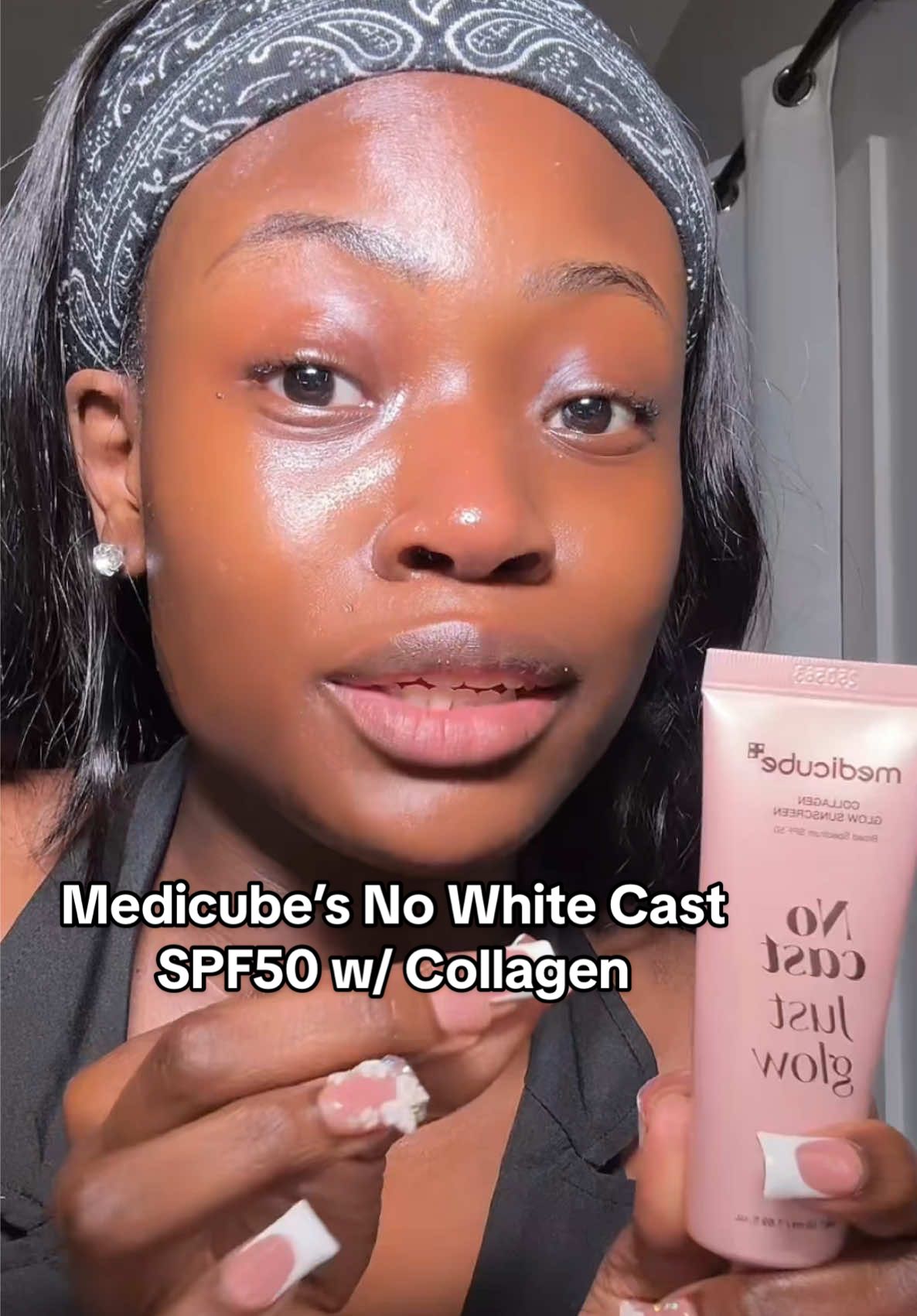 Medicube's No Cast Just Glow Sunscreen SPF50 with COLLAGEN & this is a game changer !!! NO WHITE CAST SUNSCREEN 💓 #medicube #medicubesuperbrandday #koreanskincare #nowhitecastsunscreen #sunscreenspf50 @medicube US Store @medicube global 