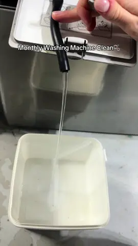 Take care of your appliances! #washingmachineclean #CleanTok #washingmachine #cleaning 