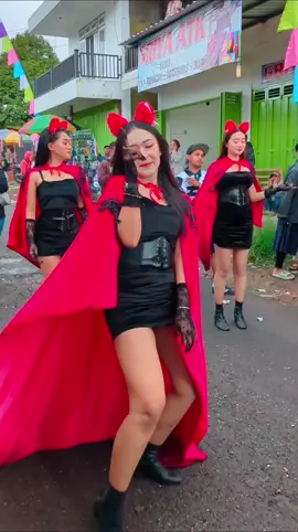 Pembukaan 2025 pujon lor 🔥🔥 #dancer #karnavalmalang #pargoy #karnavaljawatimur #karnaval 