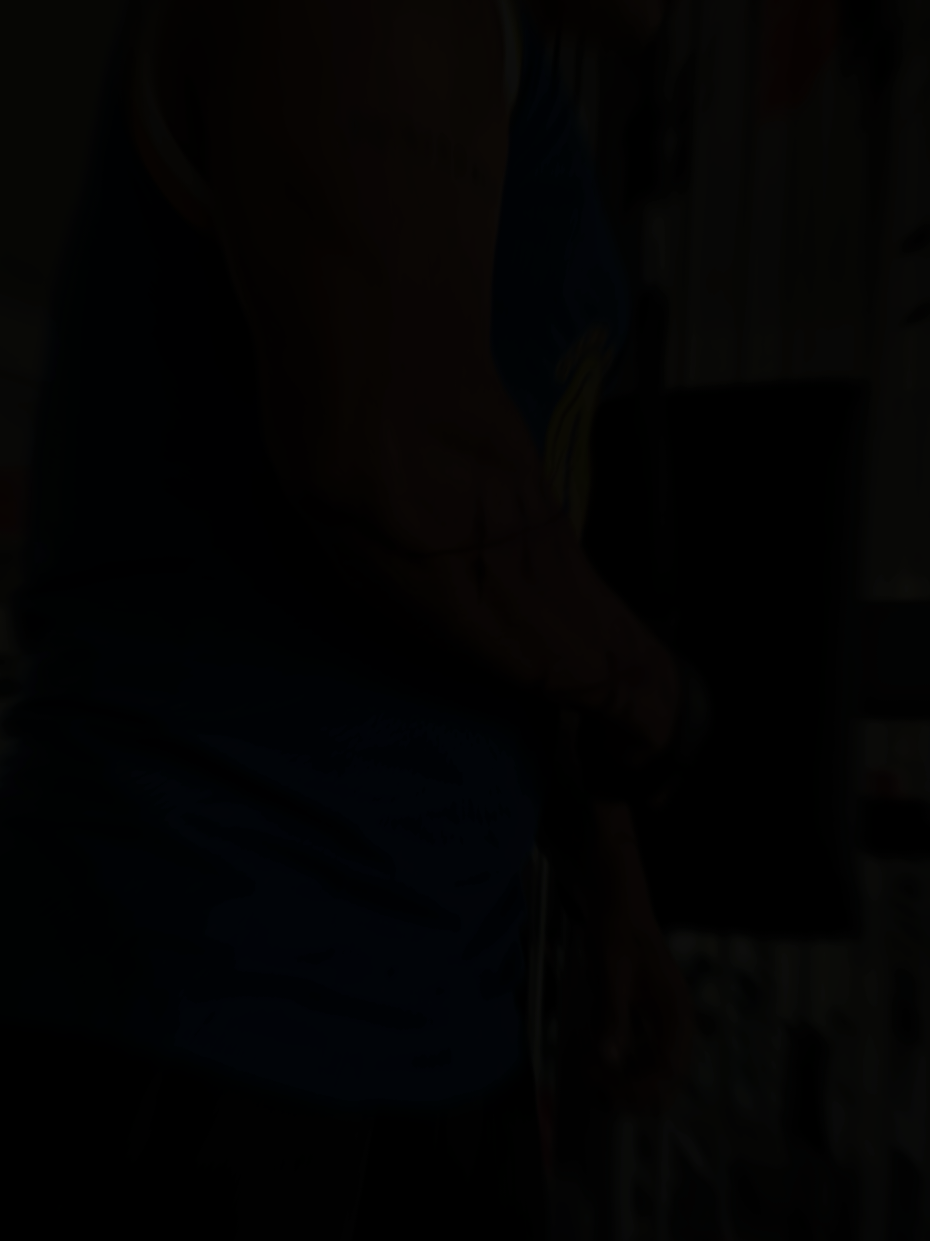 ¡Ya están abiertas las votaciones! 🗳️🔥 🎃 Este es uno de los increíbles disfraces que participaron en nuestro concurso 🎭🎃📸   Ríete, sorpréndete y elige tu favorito en TikTok e Instagram 🫅👸✨️ 📢 Recuerda: el viernes 7 revelaremos a los 3 ganadores y cuándo podrán recoger sus premios mágicos 🎁✨️   ¡Corre a votar y apoya a tu favorito! ✅️👈🔱🎉 GladiadorGYM🔱✨👈 #ConcursoDeDisfraces #fyp #HalloweenFitness #VotaTuFavorito #EnergíaTotal