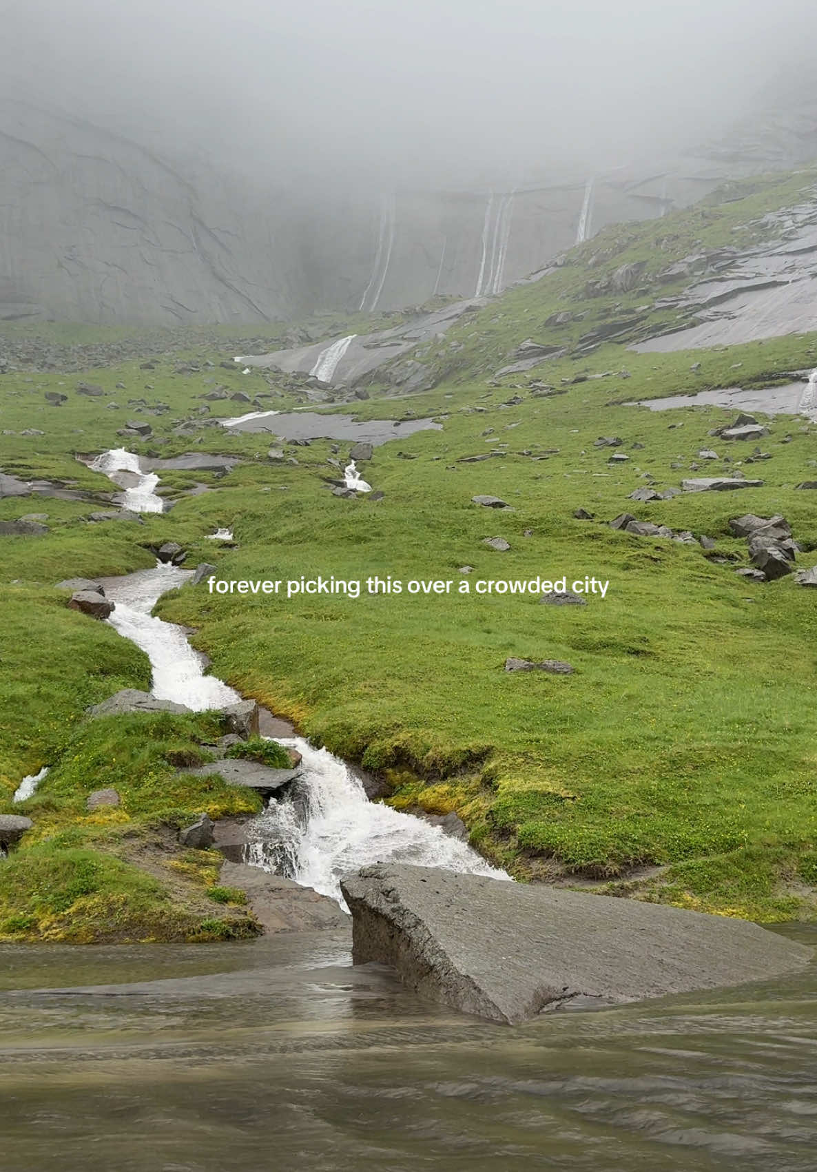 nature is so beautiful #lofoten #norway #lofotenislands #Hiking #beach #mountains #fyp #travel #nature #adventure #waterfall 