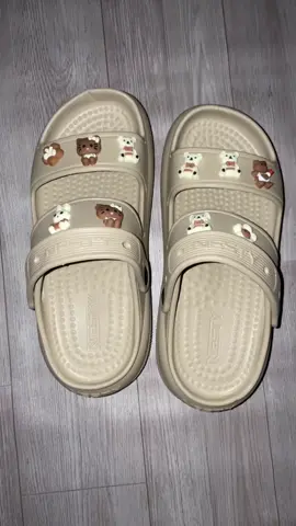 Dép sandal Nesty sục nguyên khối #xuhuongtiktok #sandal #nesty  @Không chần chừ 