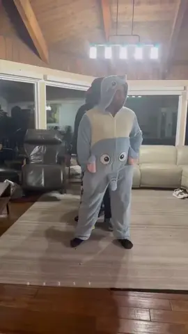 #CapCut Bloopers while practicing the dance lol #bffs #reels__tiktok #indayisang #reelsvideo 