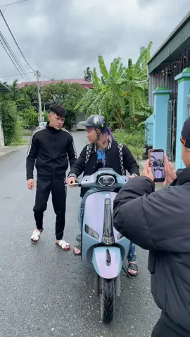 Chả đau tí nào 🤣 hậu trường triệu view mà ít ae nhìn thấy #xuhuong #kienchoi 