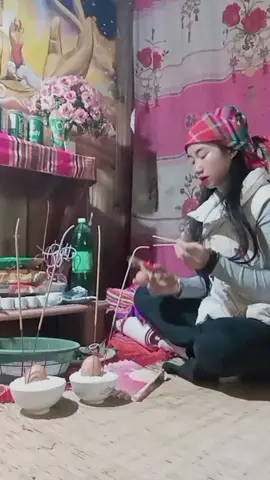 LỪA AI KHÔNG LỪA  Đi lừa người chung chăn chung gối  Phản ai không phản, đi phản lại chính người mình từng thương. #lòngngười #côđồng #tâmlinh  #kimhoa #xh 