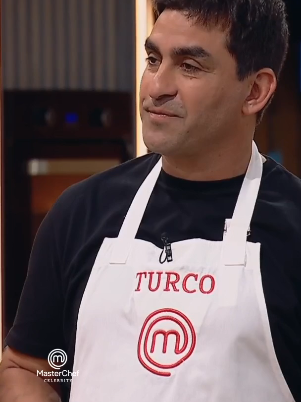 @ianlucasok contó lo dura que fue su infancia y lo orgulloso que está de haber llegado tan lejos 👏 #MasterchefCelebrity