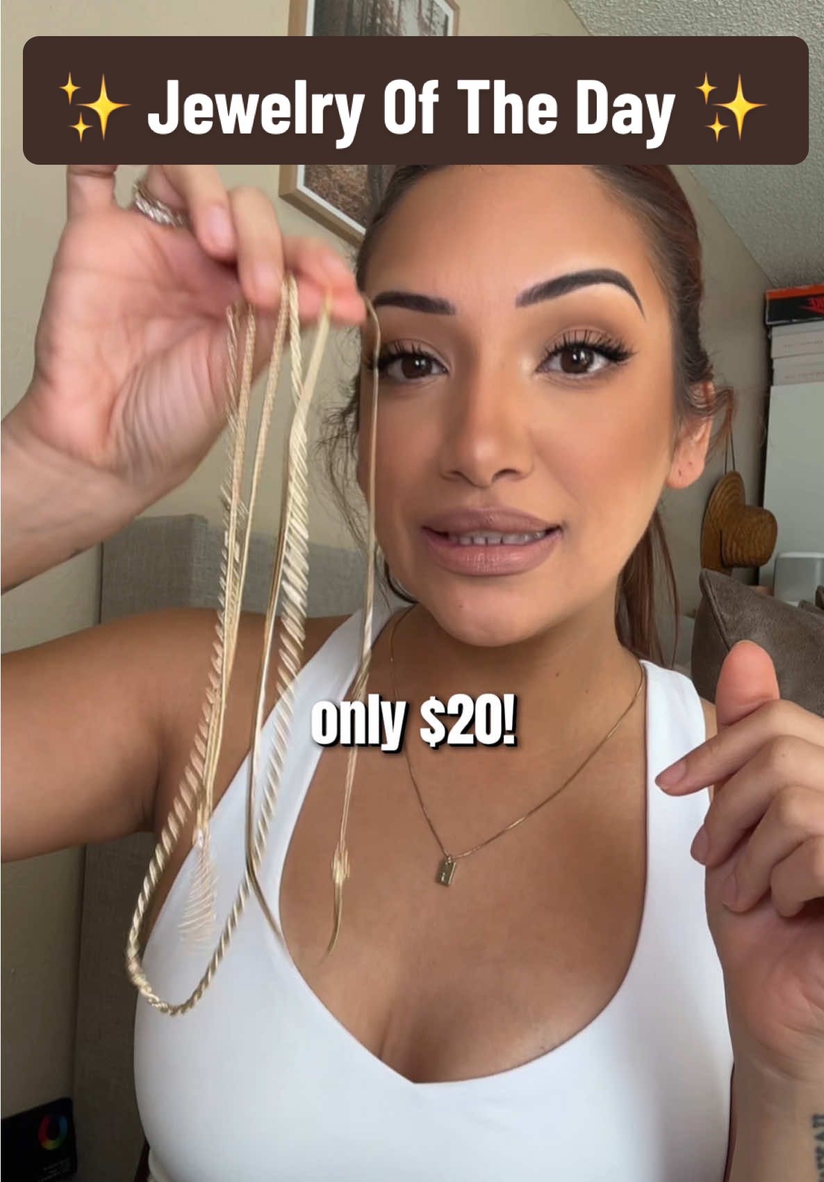 Adding more to my collection ✨ #goldjewelry #jewelry #JewelryCollection #goldnecklace #tts 