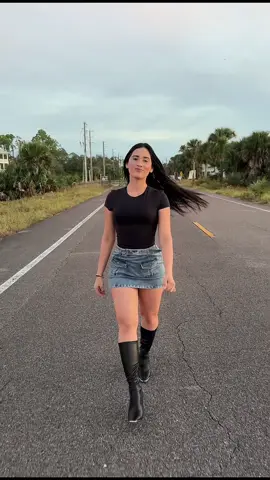 Oufit de mujer 🫢 a quien le gusta usar botas?