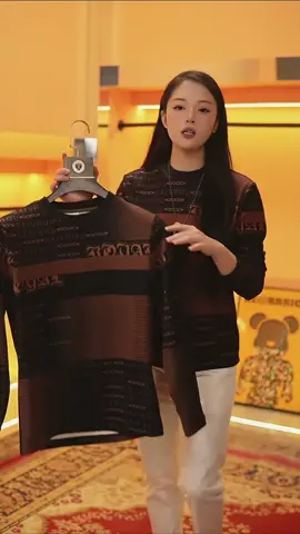 Fashionable printed base layer top 🔥 Fleece-lined version 🔥#tiktokshop #newtrend #fashion 