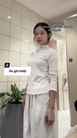 ra ngoài chỉ cần mỗi em 🌷 #aogiunhiet #aothudong #thoitrang #xh 