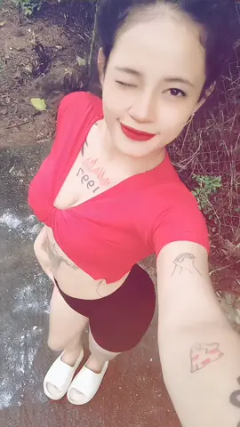 #မငြိုငြင်နဲ့😋🤪#tiktok #fyp #forupageシ___❤️ #မြင်ပါများပီးချစ်ကျွမ်းဝင်အောင်လို့🤒🖤 