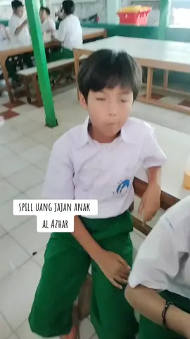 ini sudah acc anaknya ya #ibukantinalazhar #tukangcorndog #ceritaibukantinhariini 