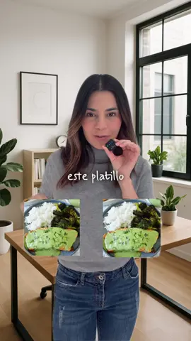 Diferencia de calorías de un plato a otro. Pasa mucho en consulta que si en el menú dice “ una cucharada de crema de cacahuate” pero el paciente usa una cucharada COPETEADA esas calorías serían extras. También otro ejemplo es , se les indica 1/2 taza de arroz PERO el paciente usó una taza de su viaje a las Vegas ( las de souvenirs gigantes) jajaj obvio tendrá más calorías.  . Así que las cantidades lo son todo. #nutriologa #nutricionsaludable #bajardepeso #bajargrasa #rgv 