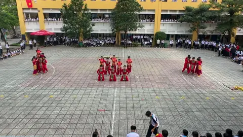 Mnf vô gala nhaaa #flashmob#thptbinhphuq6#fyp #viral #xuhuong 