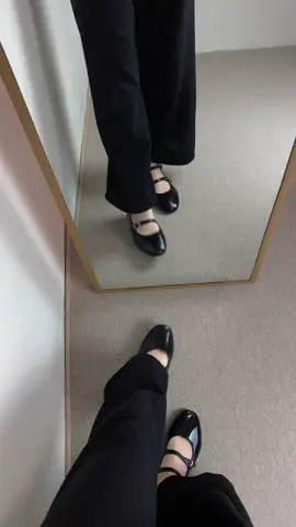 Pantofel hak #sepatukerja #pantofelcantik 