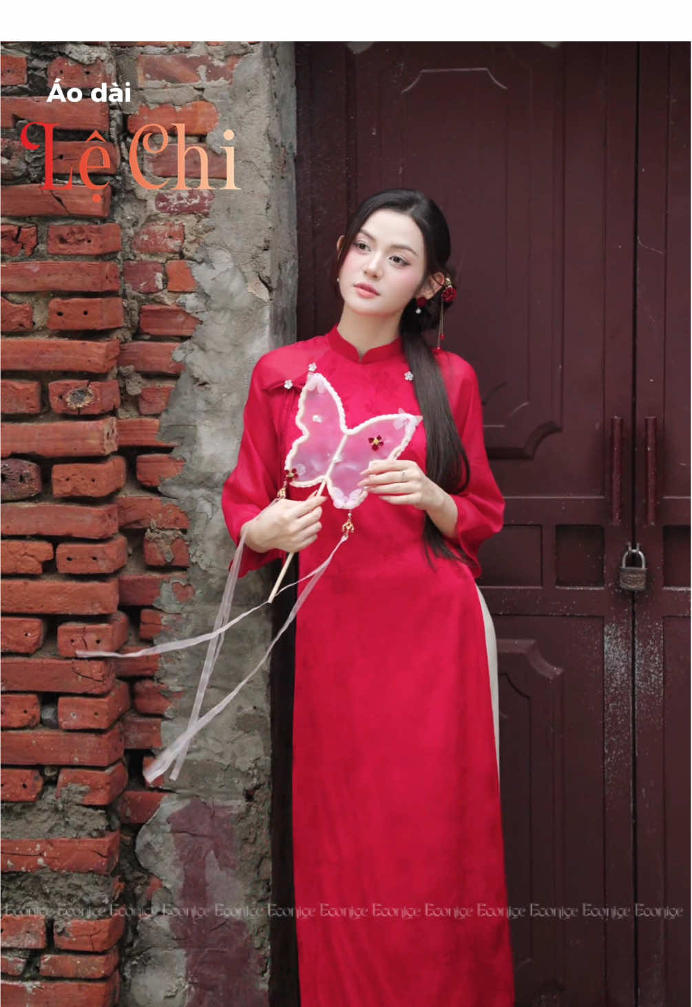 Tết này nàng đã có cho mình một tà áo dài lụa gấm chưa? #tet2026 #aodaitet #tetyeuthuong #aodaitruyenthong #econice 