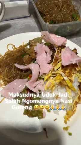 Nasi Uduk Sama Sashimi Nga Nyambung Yah😝😝😝#orangindonesiadijepang #suamikuorangjepang🇯🇵 #orangindonesiaperempuandijepang #indonesiajepang🇲🇨🇯🇵 #fyppppppppppppppppppppppp 
