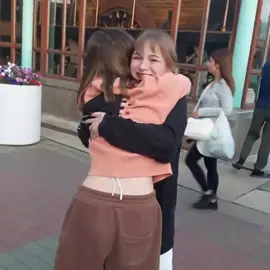 все это было еще в конце лета, но до сих пор не верится, что мы вместе #wlw #расстояние #girlfriend #Love #4 