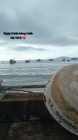 #mọi người cùng ngắm cảnh biển sáng cùng mẹ bắp nha#hanhtrinhxaykenh #kenhmebap79 #tậpxâykênhtiktok #
