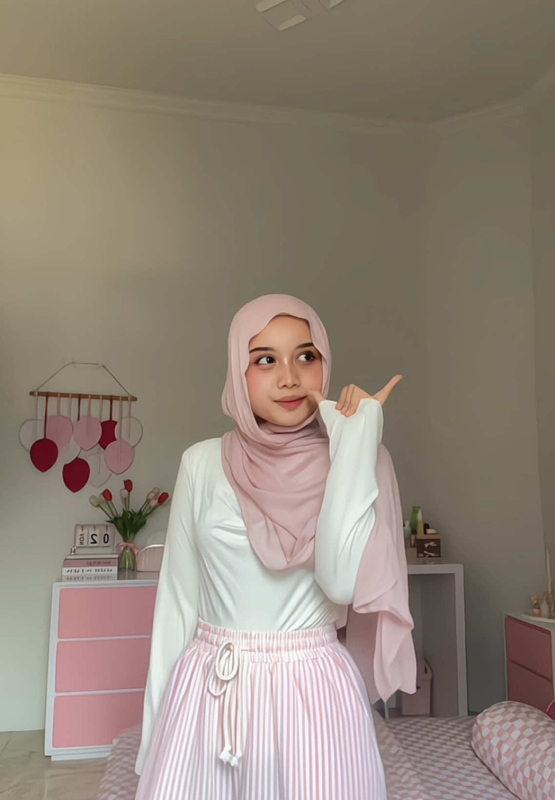 Celananya nyaman pol, banyak motifnya🩷