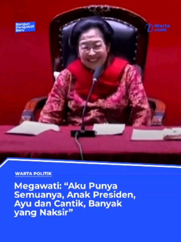 Ketua Umum PDI Perjuangan, Megawati Soekarnoputri, mengungkapkan rasa bangganya sebagai putri Presiden pertama RI, Ir. Soekarno, dalam seminar internasional memperingati 70 tahun Konferensi Asia-Afrika di Museum Bung Karno, Blitar, Jawa Timur, Sabtu (1/11). Dalam kesempatan itu, Megawati dengan percaya diri menyebut dirinya sebagai sosok yang pintar, cantik, serta banyak yang naksir. #berita #beritaterkini #beritaviral #pdip #megawati #trendingreels #masukberanda #fouryou #beritaterkini #newsupdate #viralreels #videoreels #viralvideos #iwartadotcom #iwarta#entertainment #viralvideos #videoreels #viralreels #news #fypシ゚viral🖤tiktok #tik_tok #fypppppppppppppp 
