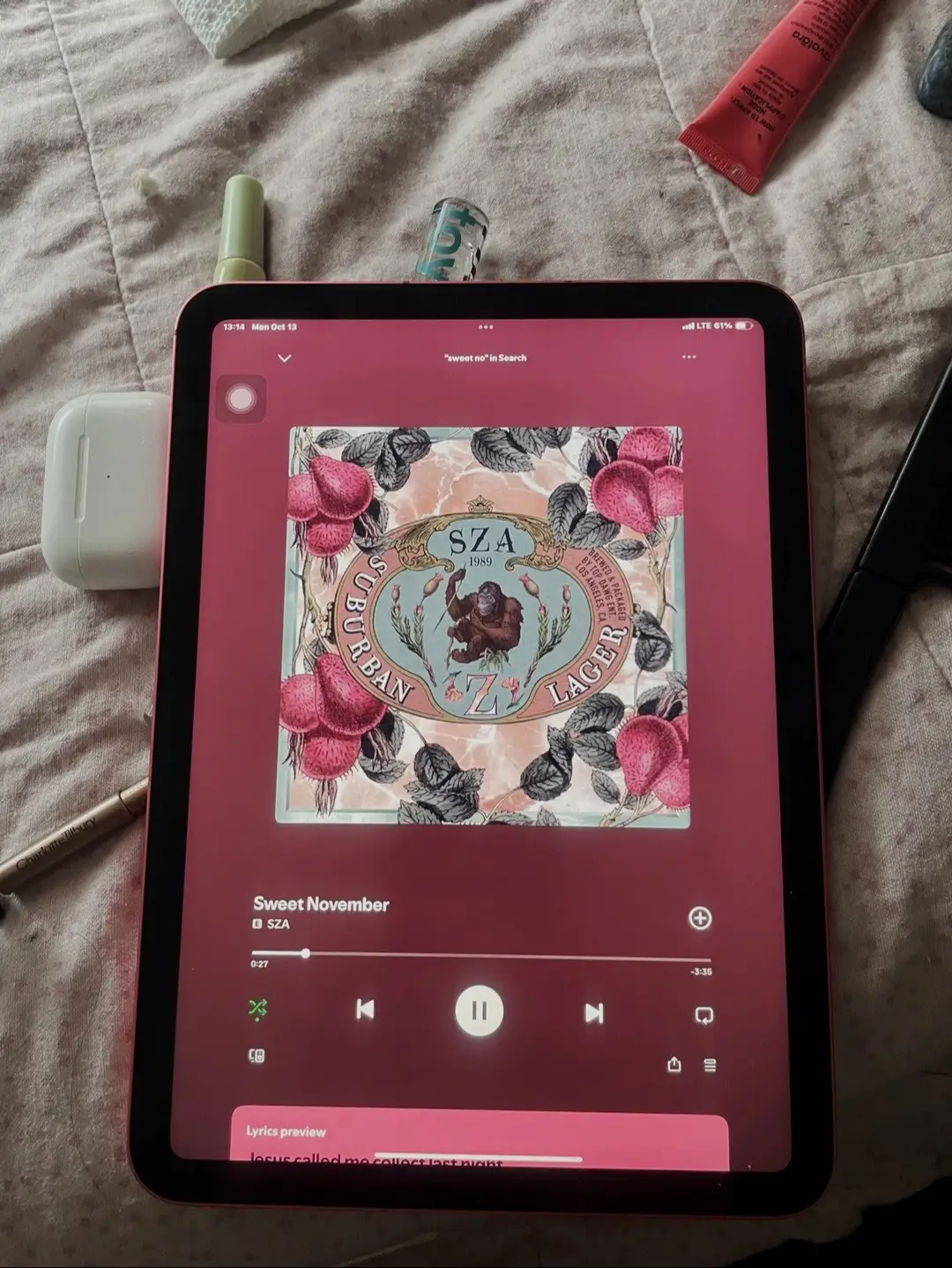 #sexy #lipgloss #hellokitty #babyfaceray #chickensandwhich #falldump #fyp 