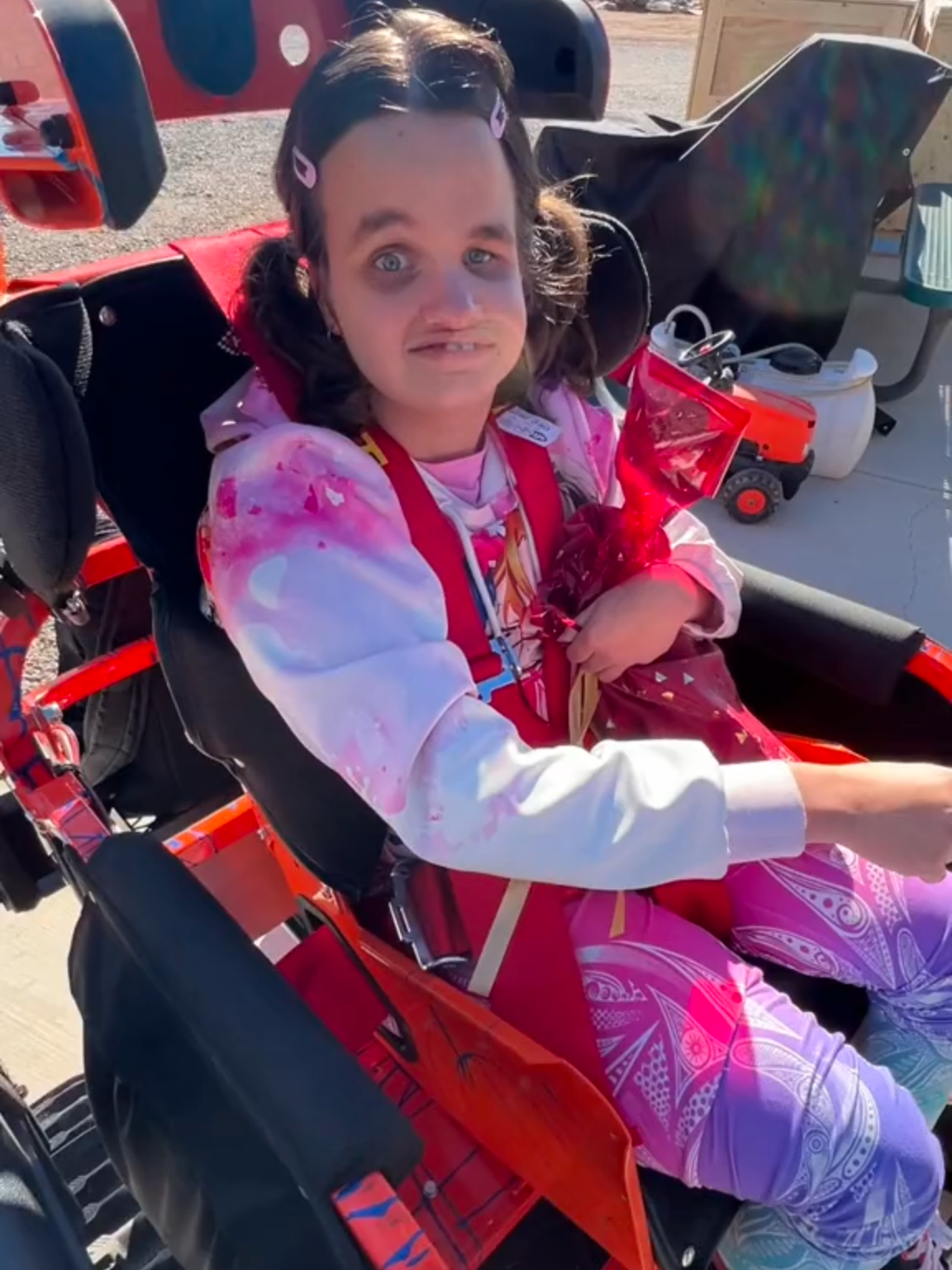 Hannah made a birthday delivery in her tracked wheelcair! #teamhannah🦄 #teamwrench480