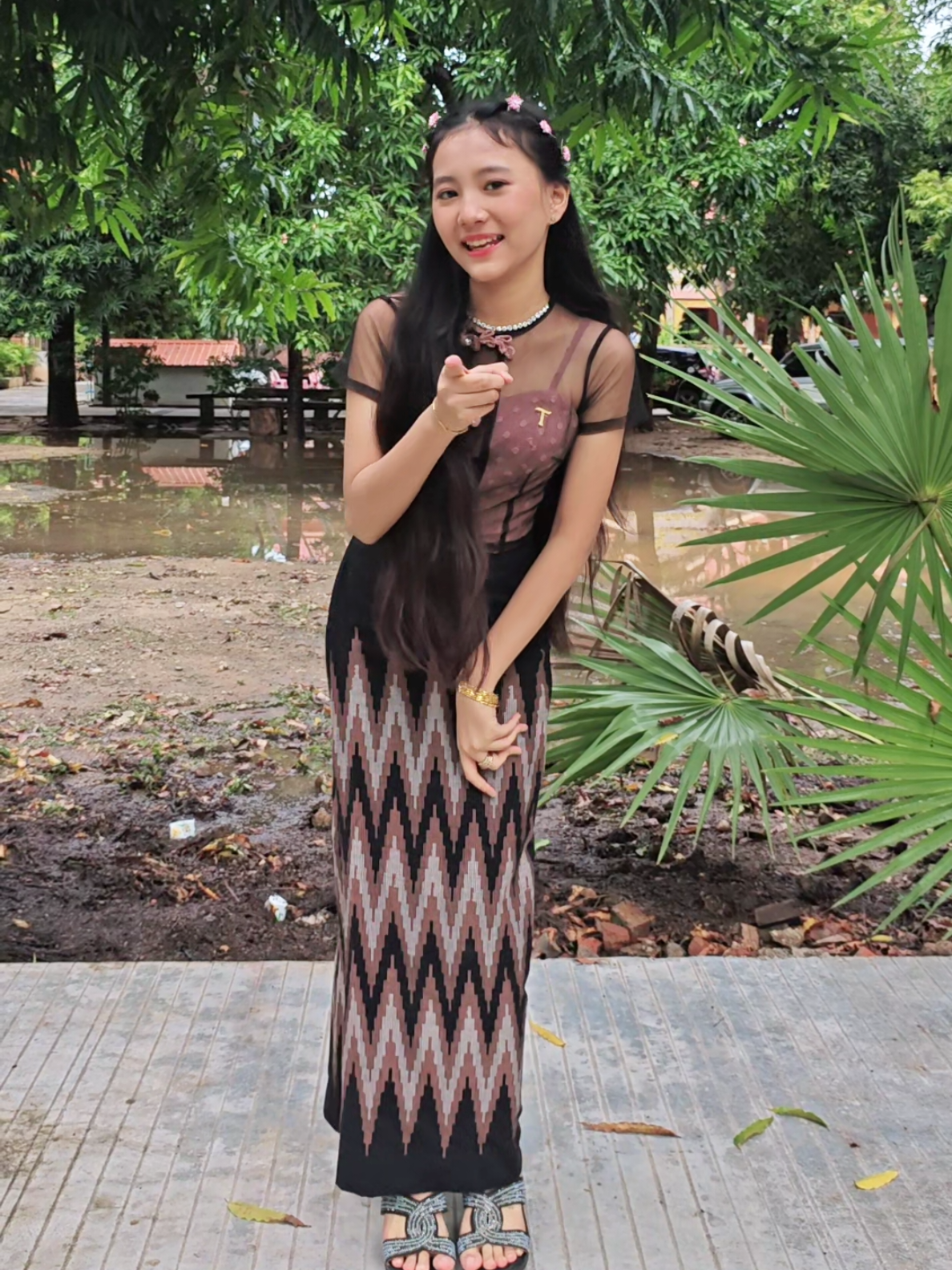 ထန်းရည်နဲ့ကြက်ကြော်ကြိုက်တယ်🍗 #2013 #foryoupage #cringe #tiktok #tiktokmyanmar 