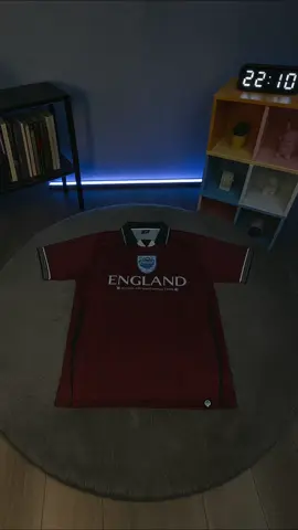 yang suka style beda… ini wajib punya🔥🔥 #jersey #jerseyvintage #kaosbola #jerseycustom #kaosviral 