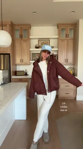 LOOK FOR LESS 🫶🏽 #jacket #quiltedjacket #tiktokshopcreatorpicks #tiktokshopblackfriday #tiktokshopcybermonday 