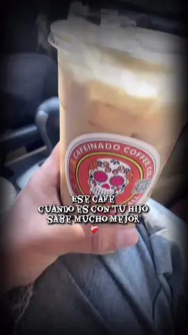 Un café con tu hijo y se te renueva la vida ❤️‍🩹 #cafe #hijo #momlife 
