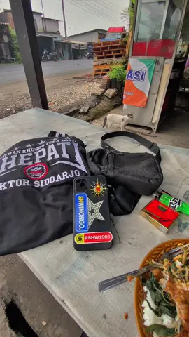 Ngopi sek ben ra ngantuk☕️#fypage #fyp #pshwtm #ngopibosss☕☕☕ 