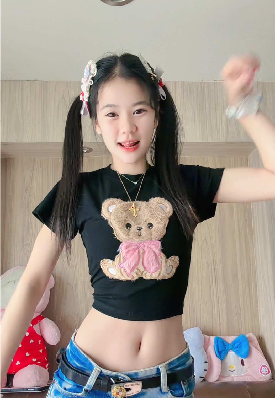 สาวลาว เต้น คาวบอย #ฟีด #สาวลาว #เต้น #คาวบอย #น่ารัก .@